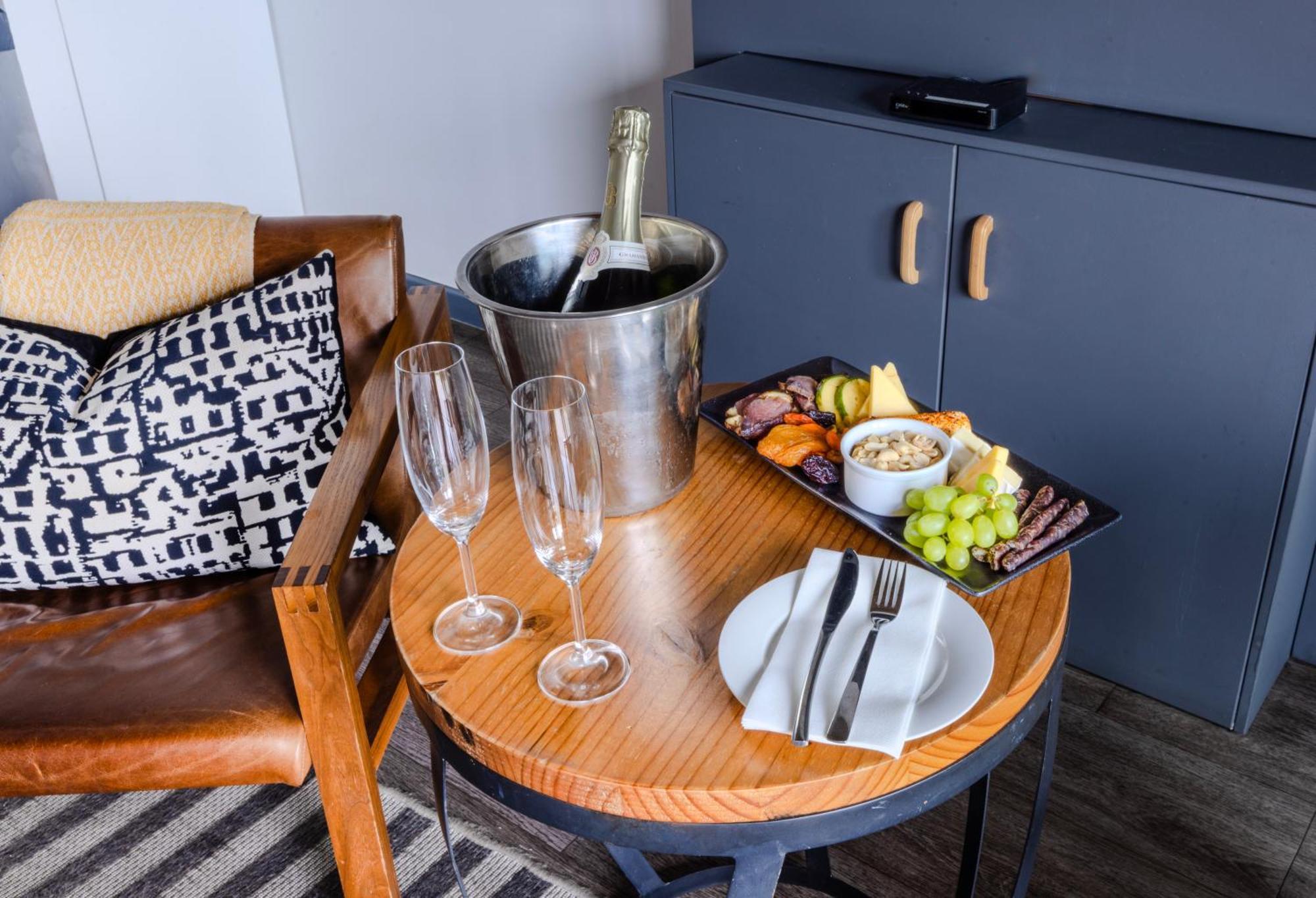Cradle Boutique Hotel Lanseria Luaran gambar